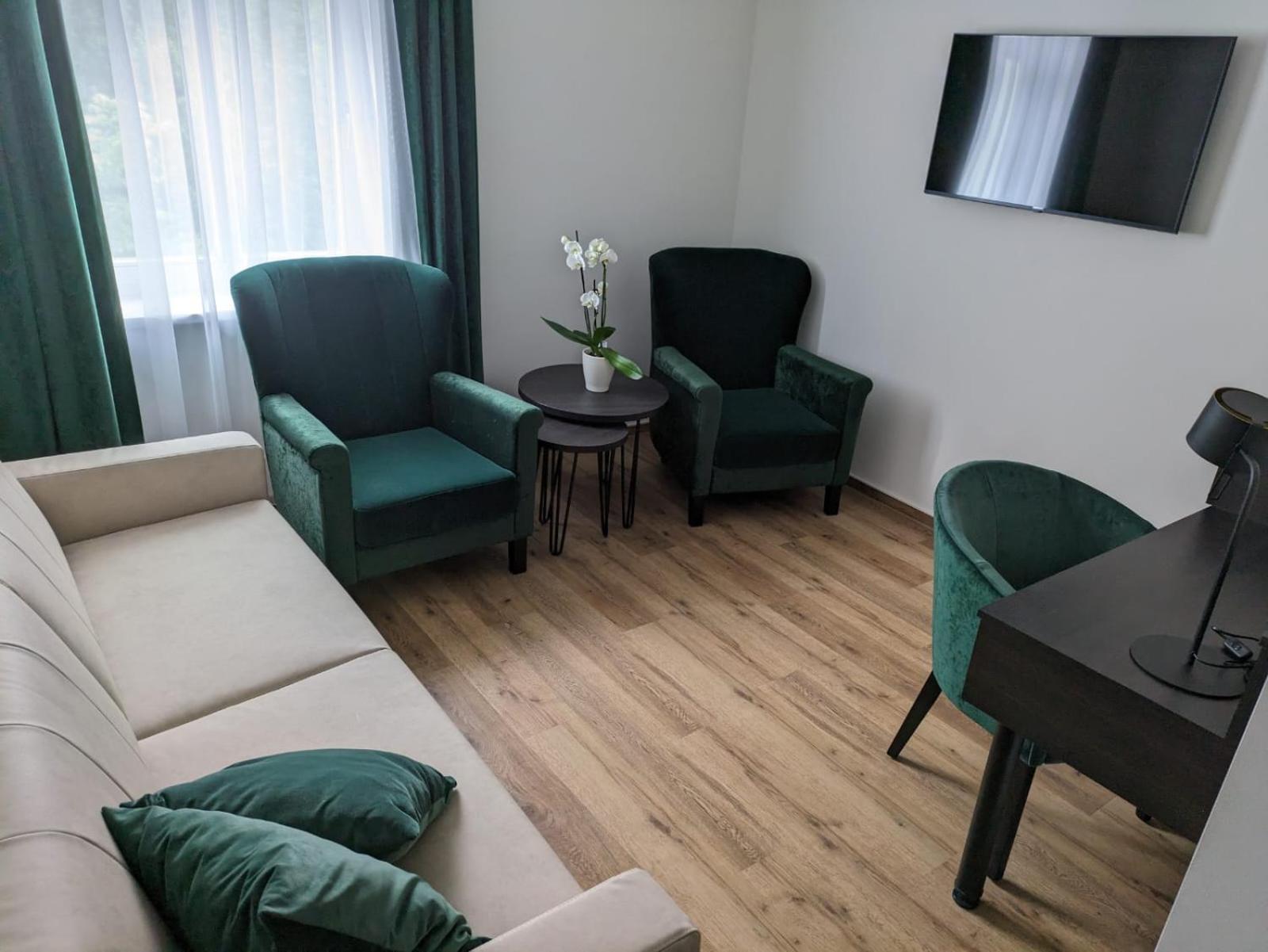 Seehotel Ecktannen Waren  Extérieur photo