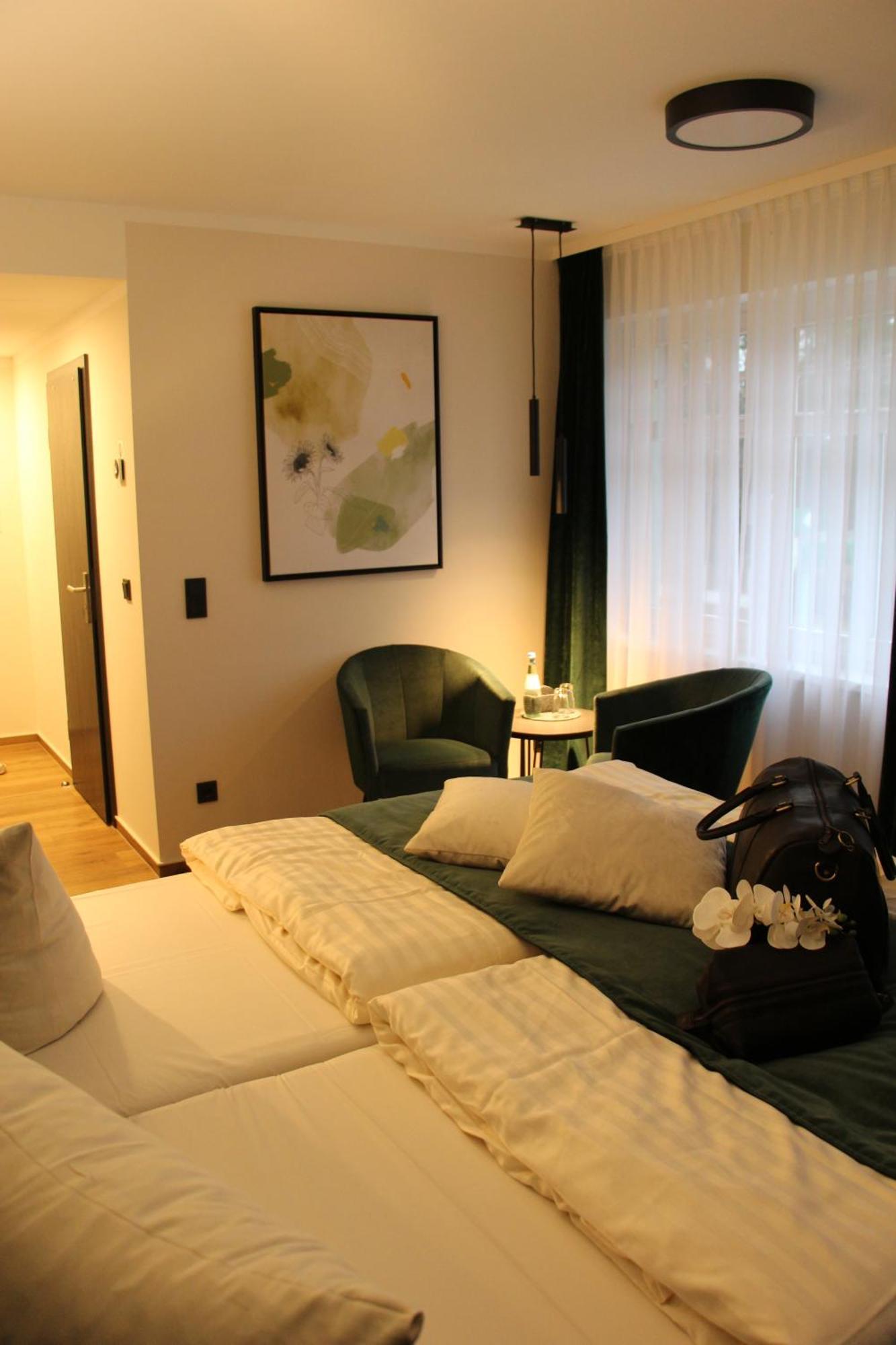 Seehotel Ecktannen Waren  Extérieur photo