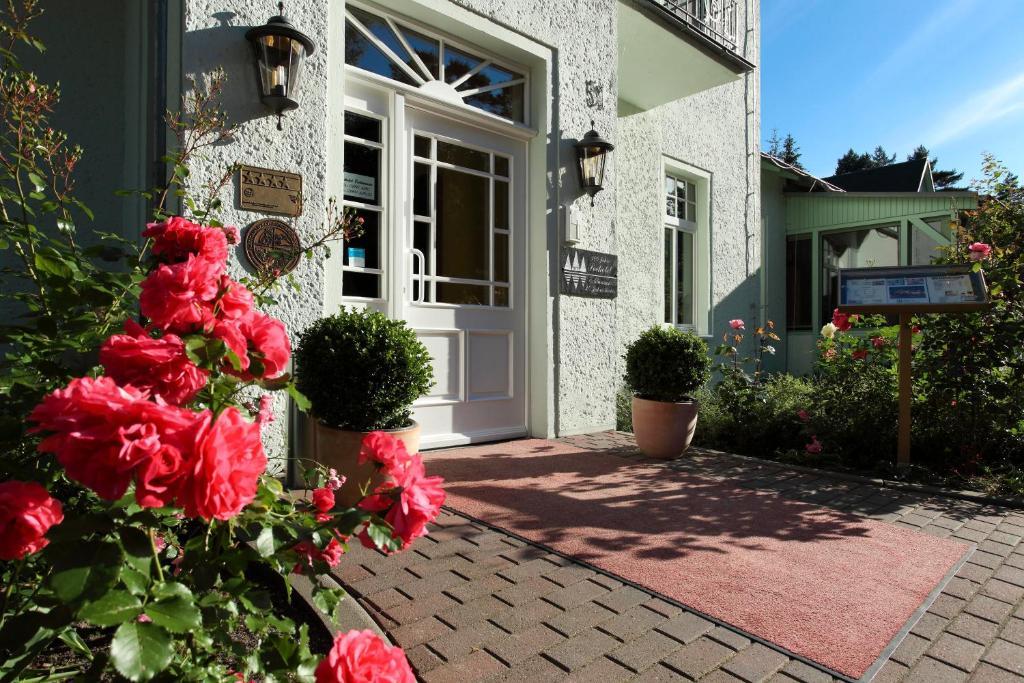 Seehotel Ecktannen Waren  Extérieur photo