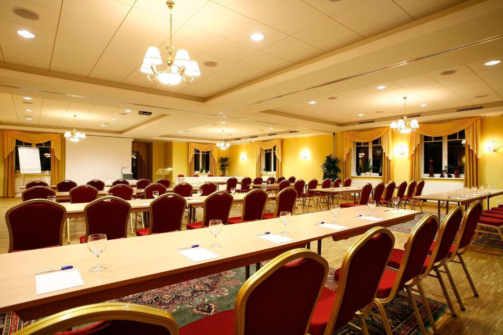 Seehotel Ecktannen Waren  Extérieur photo